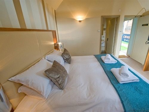 The Cherry Tree Inn Henley-on-Thames Esterno foto