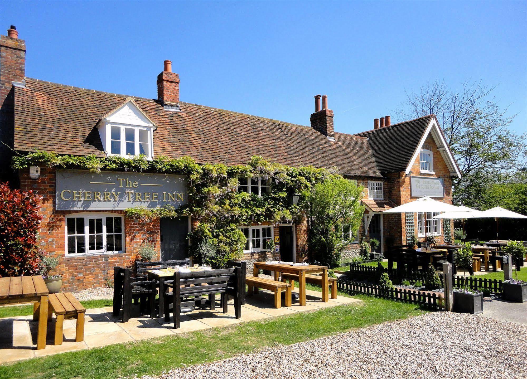 The Cherry Tree Inn Henley-on-Thames Esterno foto
